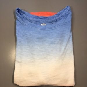 OLD NAVY TIE-DIE SHIRT❤️🤍💙